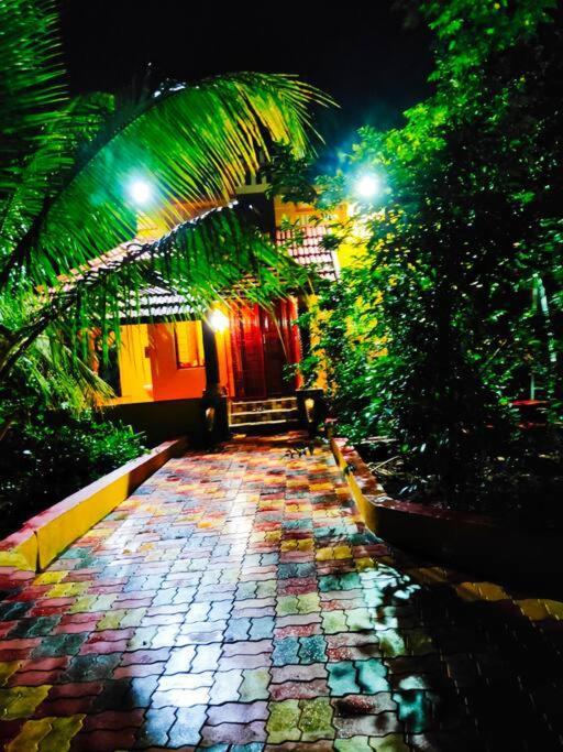 Smith Garden Farm House Auroville Pondicherry Kültér fotó